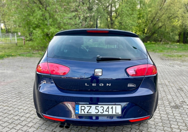 Seat Leon cena 18900 przebieg: 227000, rok produkcji 2009 z Rzeszów małe 154